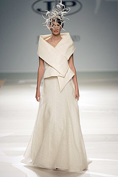 Diseño colección novias Jesús del Pozo